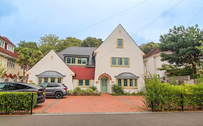 4 Bedroom Semi-Detached House For Sale In Browning Avenue, Bournemouth, BH5