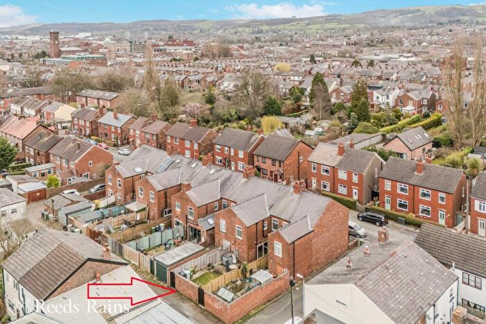 3 Bedroom Terraced House For Sale In Peter Street, Macclesfield, Cheshire, SK11