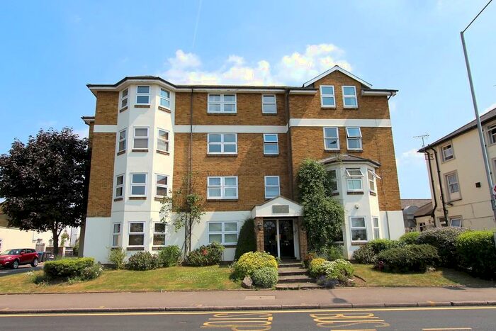 1 Bedroom Apartment To Rent In Surbiton, KT6