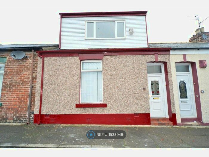 3 Bedroom Terraced House To Rent In Houghton Street, Sunderland, SR4