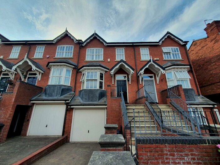 4 Bedroom Town House To Rent In Rose Road, Harborne, Birmingham, B17