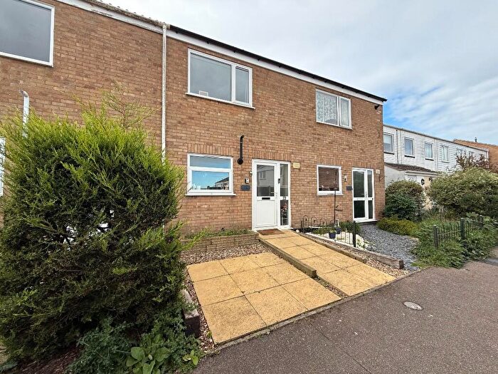 2 Bedroom Terraced House For Sale In Lovell Gardens, IP25