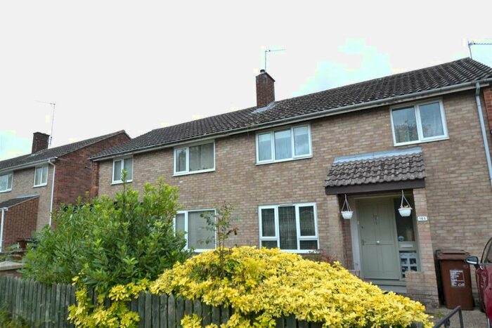 3 Bedroom Terraced House To Rent In Glastonbury Road, Corby, NN18