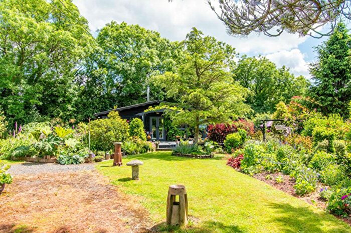 2 Bedroom Chalet For Sale In Tideford Cross, Saltash, PL12