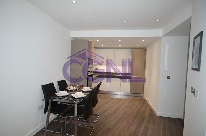 1 Bedroom Flat To Rent In Kingwood House, Chaucer Gardens, London, E1