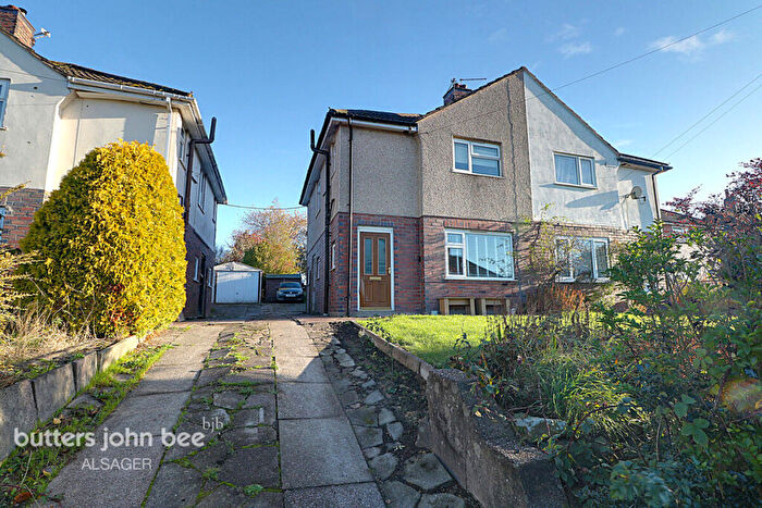 3 Bedroom Semi Detached House For Sale In Roberts Close, Alsagers Bank, ST7