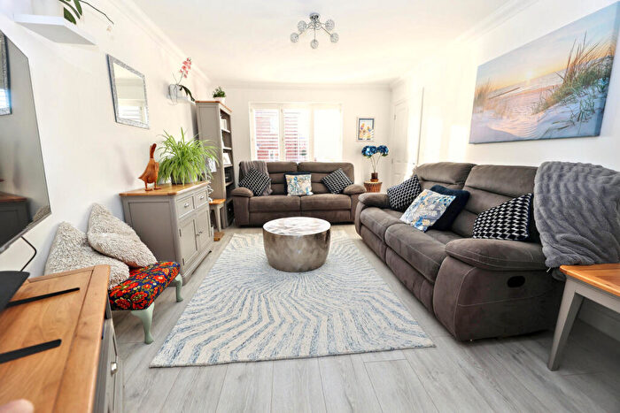 3 Bedroom Semi Detached House For Sale In Middleton Mews, Colchester, CO7