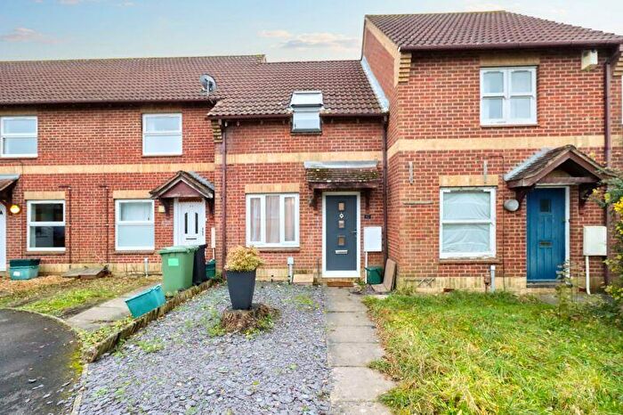 2 Bedroom Terraced House To Rent In Paddock Close, Bristol, BS32