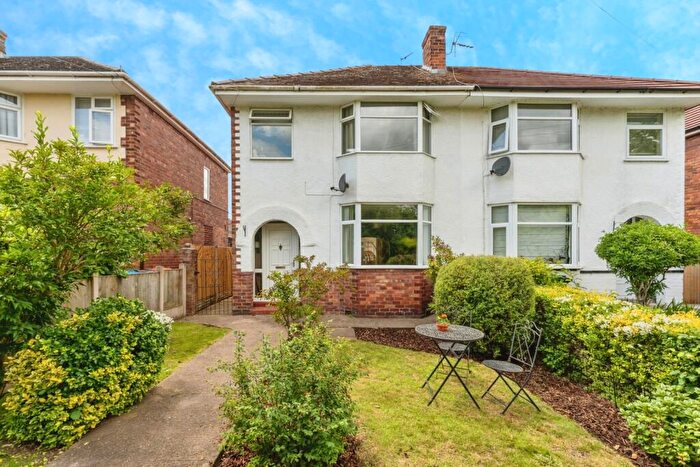 3 Bedroom Semi-Detached House For Sale In Chester Road, Chester, Cheshire, CH3