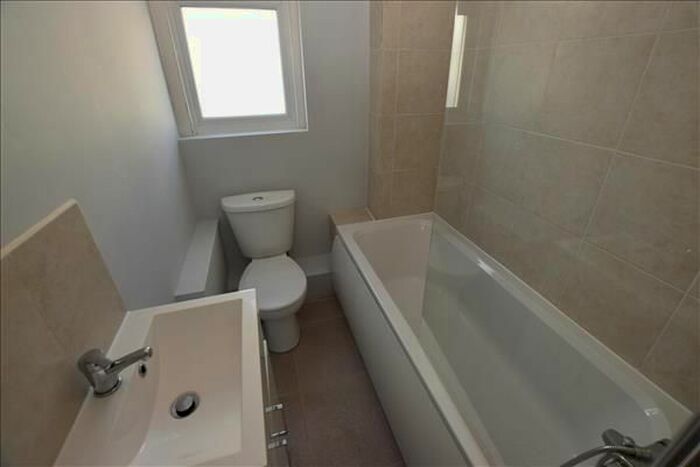 2 Bedroom Flat To Rent In Bohemia Road, St. Leonards-On-Sea, TN37