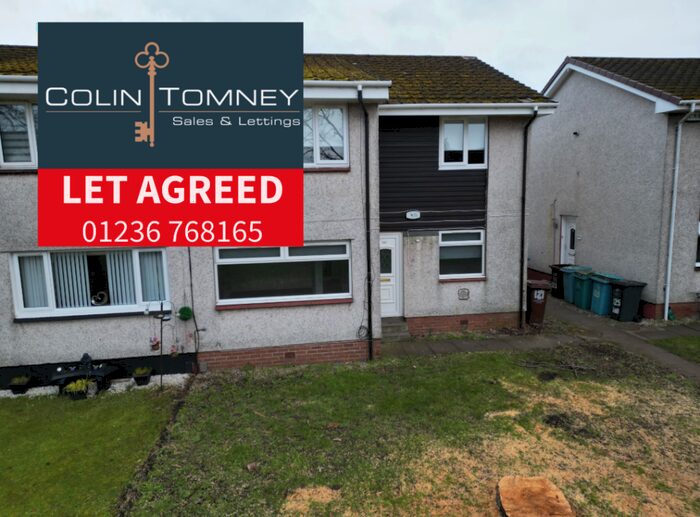 2 Bedroom Flat To Rent In Earlston Crescent, Carnbroe, ML5