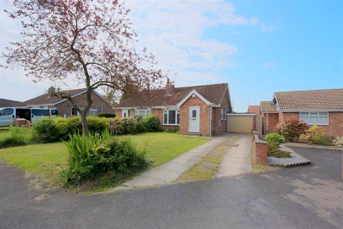 2 Bedroom Semi-Detached Bungalow To Rent In Daneswell Close, Stamford Bridge, York, YO41