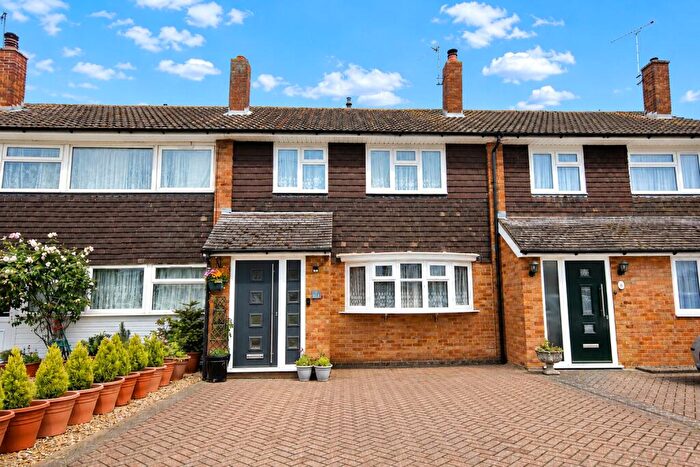 3 Bedroom Terraced House For Sale In Hatfield Crescent, Flitwick, Bedfordshire, MK45