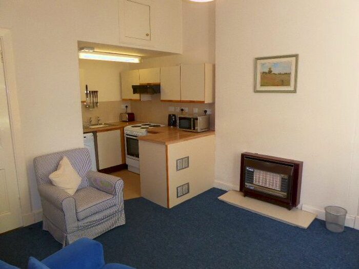 1 Bedroom Flat To Rent In Sciennes, Newington, Edinburgh, EH9
