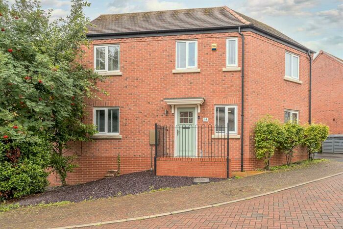 3 Bedroom Semi-Detached House To Rent In Guardians Walk, Wordsley, DY8