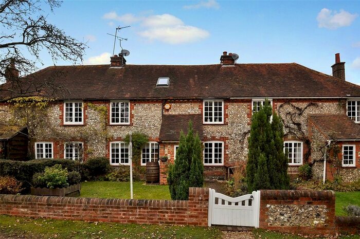 4 Bedroom Terraced House To Rent In Folly Cottages, Frieth, Henley-On-Thames, Oxfordshire, RG9