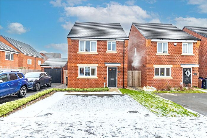 3 Bedroom Detached House For Sale In Mortimer Avenue, Great Harwood, Blackburn, Lancashire, BB6