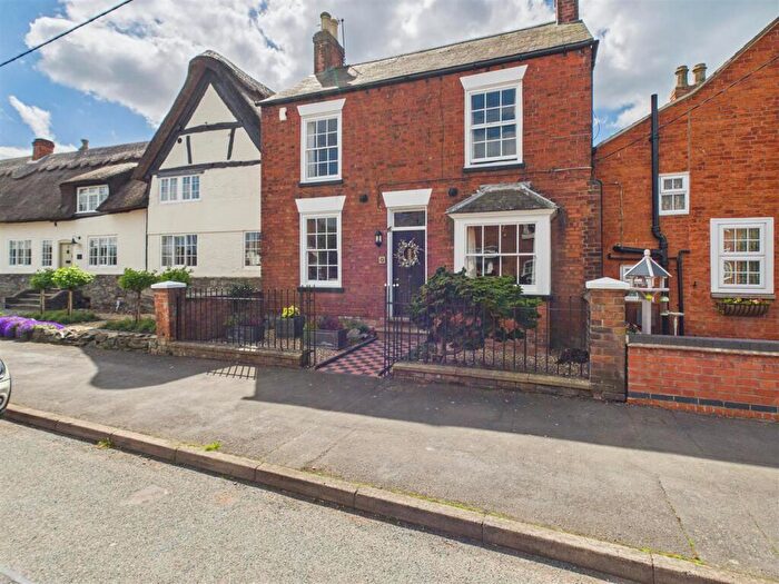 4 Bedroom Cottage For Sale In Main Street, Long Whatton, LE12