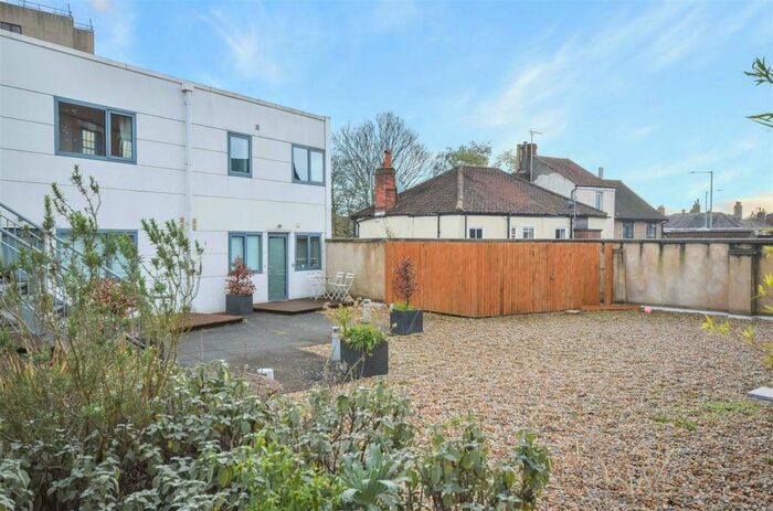 2 Bedroom Apartment To Rent In Needham Place, Norwich, NR1