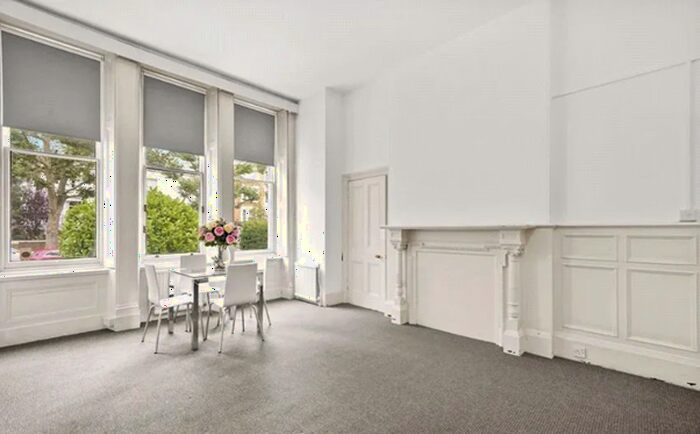 1 Bedroom Flat To Rent In Hamilton Terrace, St Johns Wood, NW8