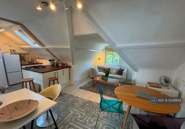 1 Bedroom Flat To Rent In Muswell Hill, London, N10