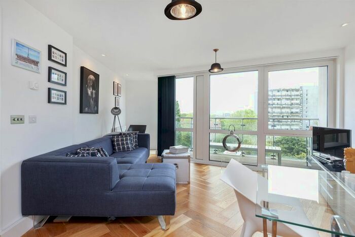 1 Bedroom Flat To Rent In Salamanca Tower, Salamanca Place, London, SE1