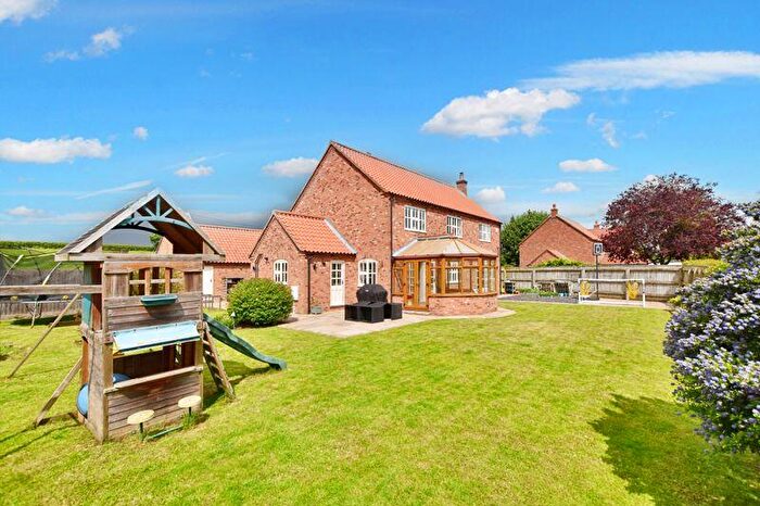 4 Bedroom Detached House For Sale In Park Lane, Heighington, Lincoln, LN4