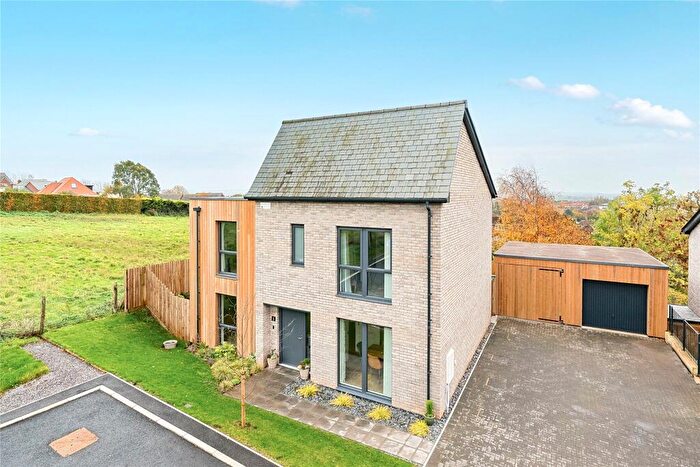 4 Bedroom Detached House For Sale In Exeter, Devon, EX4