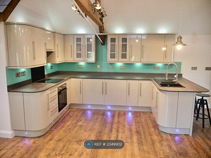 3 Bedroom Flat To Rent In Monument House, Madeley Heath, Crewe, CW3