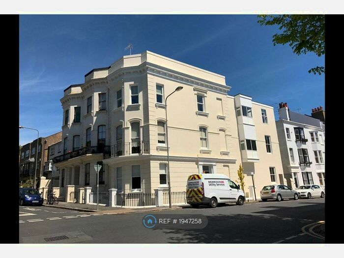 2 Bedroom Flat To Rent In Chesham Road, Brighton, BN2