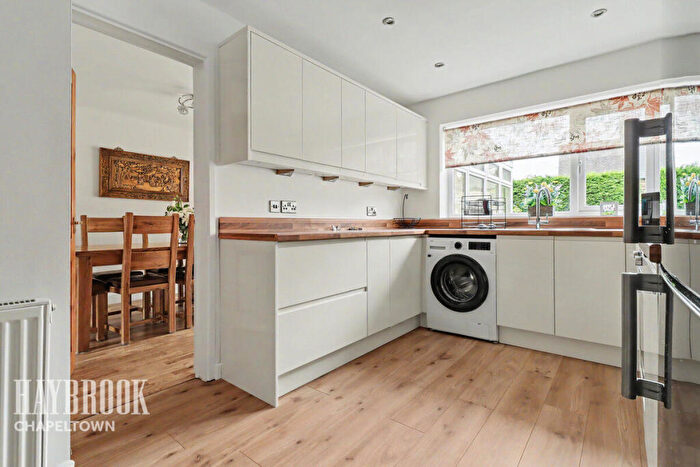 3 Bedroom Detached House For Sale In Bower Lane, Sheffield, S35