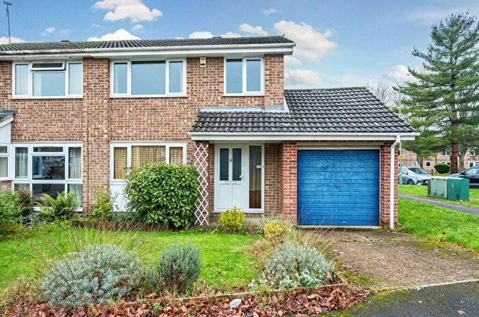 3 Bedroom Semi Detached House For Sale In Chatsworth Road, Eastleigh, Hampshire, SO50