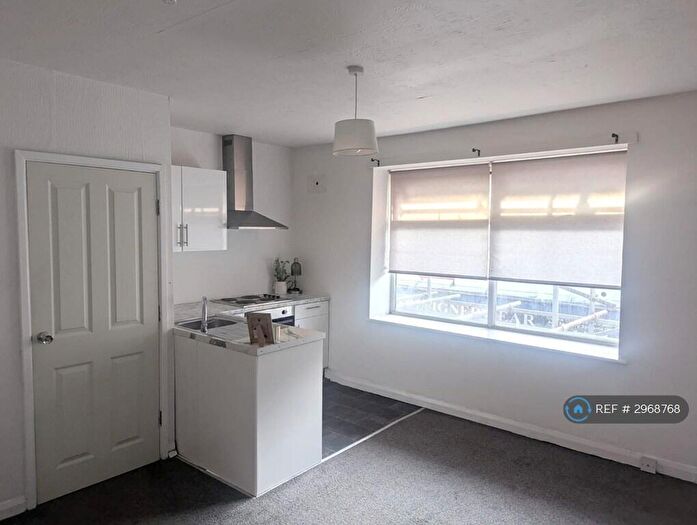 1 Bedroom Flat To Rent In Dale St, Blackpool, FY1