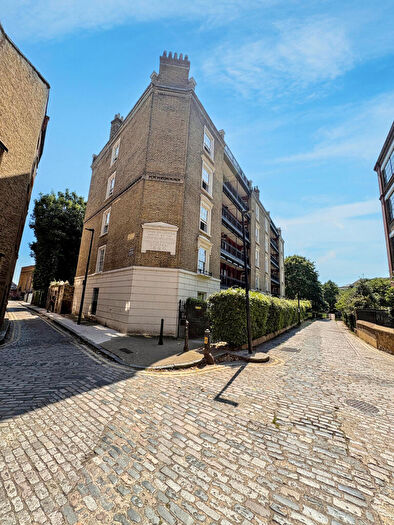 2 Bedroom Flat To Rent In Old Tower Buildings, Brewhouse Lane, Tower Hamlets, London, E1W