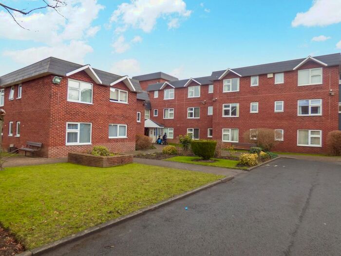 1 Bedroom Studio To Rent In Blackfriars Way, Longbenton, Newcastle Upon Tyne, NE12