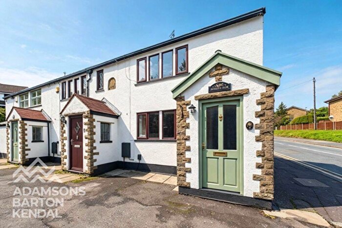 3 Bedroom Cottage For Sale In Harridge Bank, Shawclough, OL12