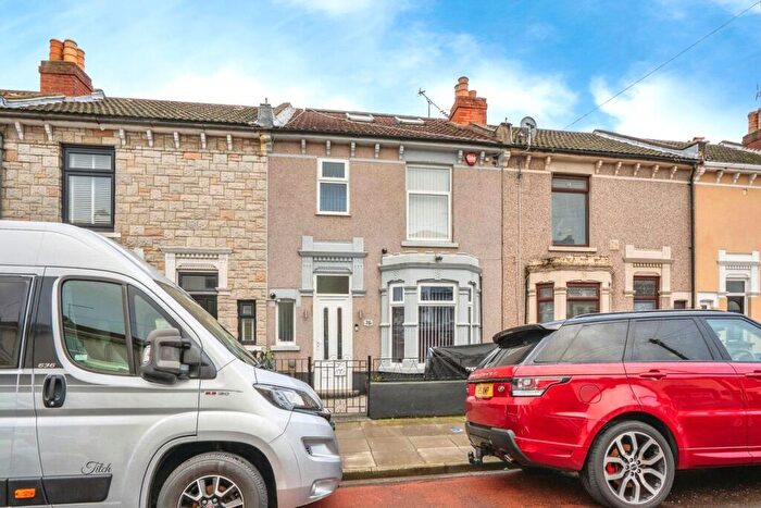 4 Bedroom Terraced House For Sale In Meon Road, Southsea, Hampshire, PO4