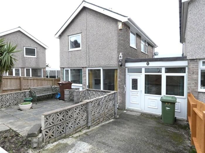 2 Bedroom Semi-Detached House To Rent In Llwyn Hudol, Bangor, Gwynedd, LL57