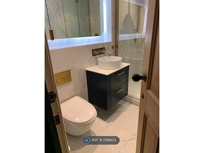 1 Bedroom Flat To Rent In Montpelier Place, Brighton, BN1