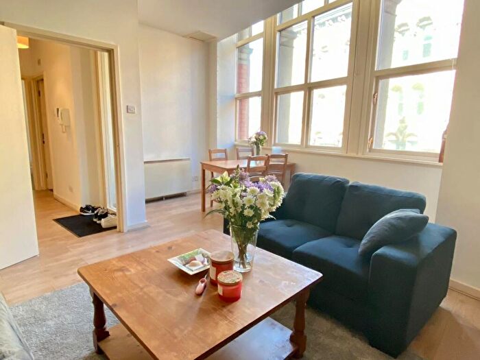 1 Bedroom Apartment To Rent In Portland House, A Portland Street, Manchester, M1