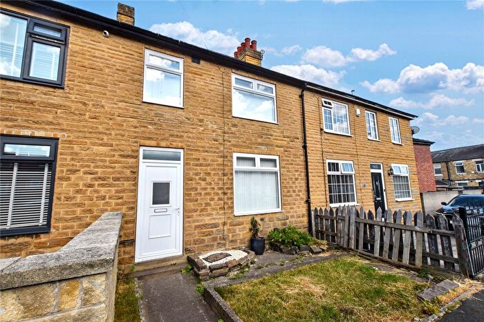 3 Bedroom Terraced House For Sale In Brearley Street, Batley, West Yorkshire, WF17