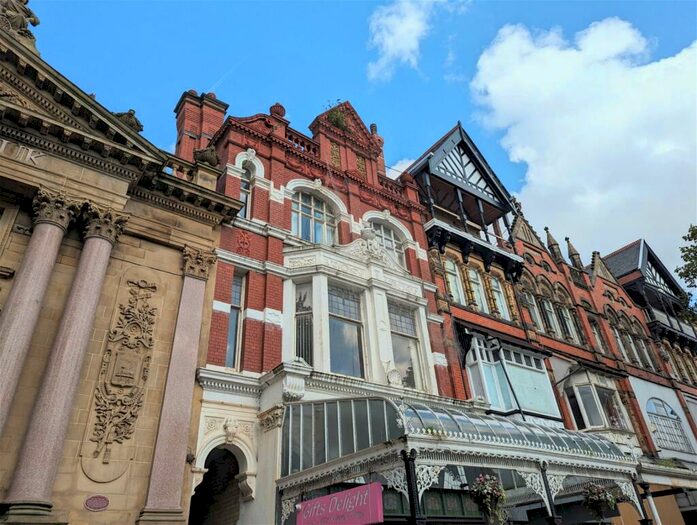 1 Bedroom Apartment To Rent In - Lord Street, Southport, Merseyside, PR8