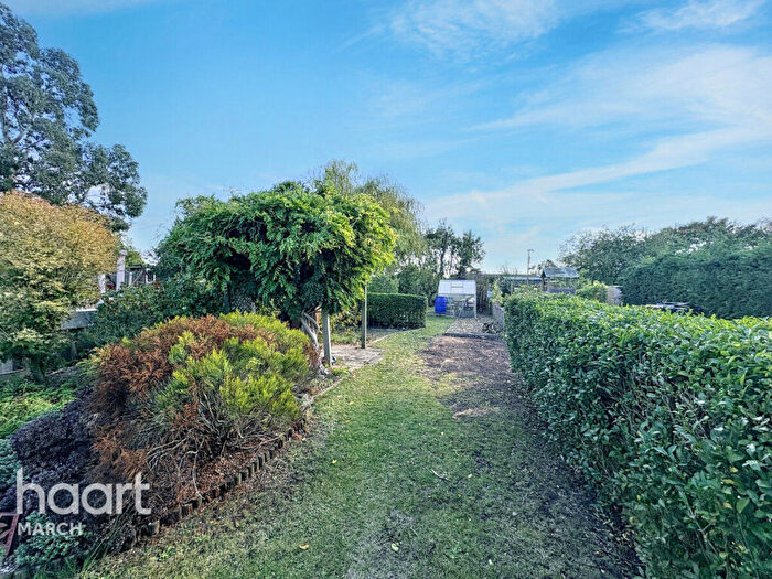 3 Bedroom Detached House For Sale In Norwood Road, March, PE15