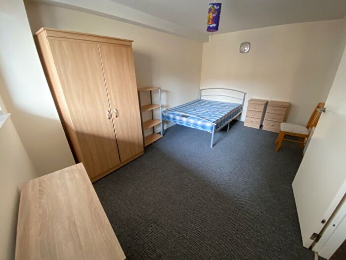 2 Bedroom Flat To Rent In Trinity Court, Higher Cambridge Street, Manchester., M15