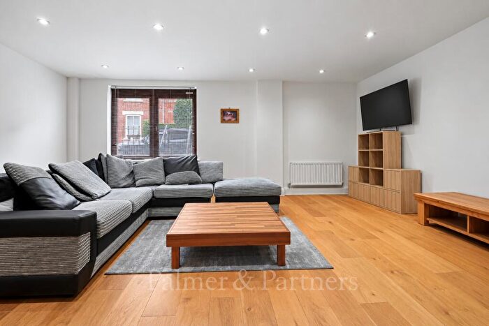 1 Bedroom Apartment To Rent In St. Peters Street, Colchester, Essex, CO1