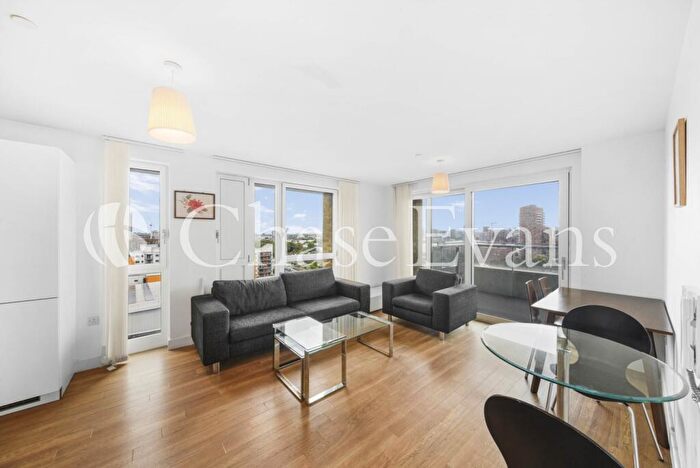 2 Bedroom Flat To Rent In Jefferson Plaza, No The Plaza, Canary Wharf, London, E3