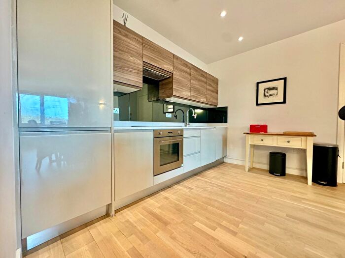 1 Bedroom Flat To Rent In Upper King Street, Norwich, NR3