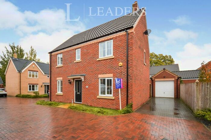 4 Bedroom Detached House To Rent In Almond Drive, Cringleford, Norwich, NR4