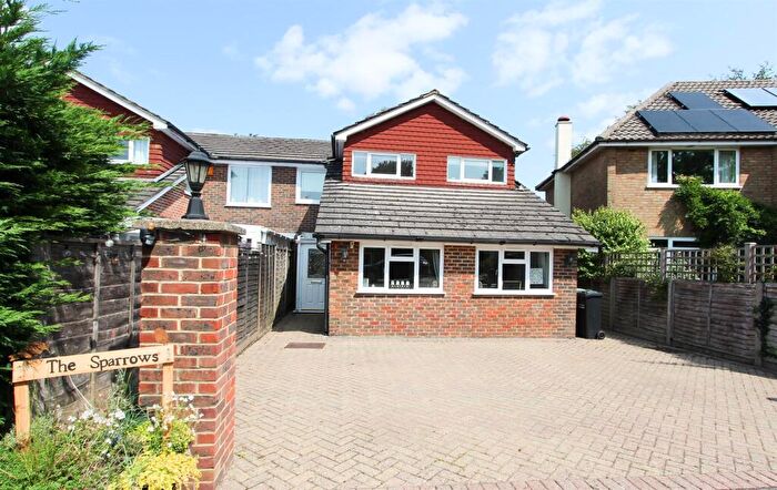 3 Bedroom House To Rent In Brier Lea, Lower Kingswood, KT20
