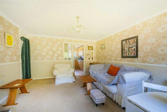 2 Bedroom Bungalow For Sale In Rock, PL27